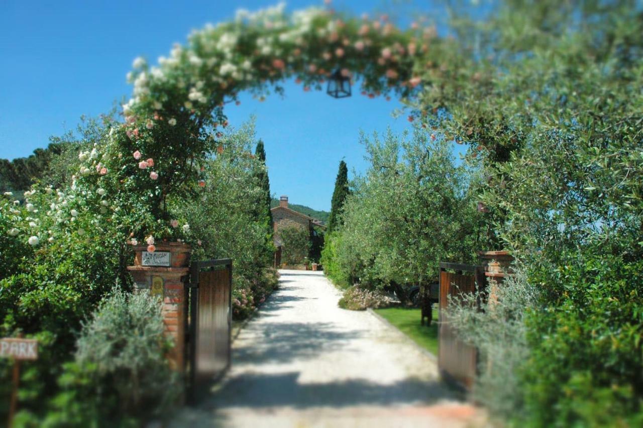 Fontanaro Farm And Culinary School Paciano Exterior foto
